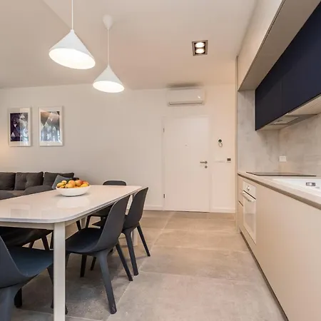 Apartment Royal *