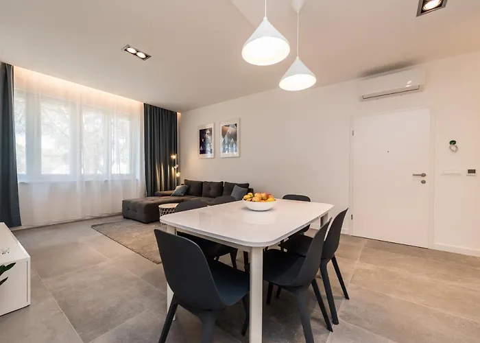 아파트 Royal 자다르